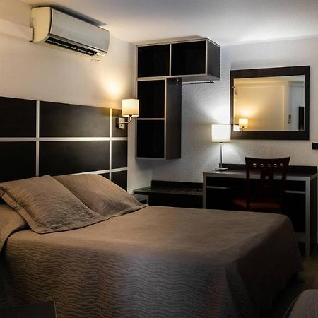 Hotel Au Relais De Trans Draguignan Exteriér fotografie
