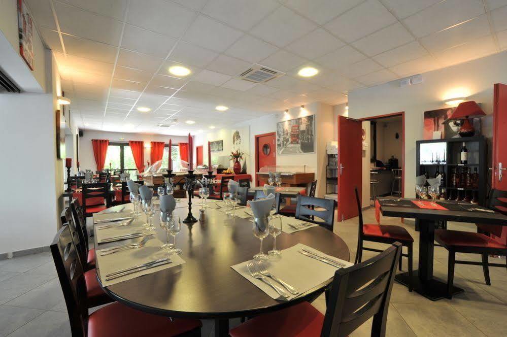 Hotel Au Relais De Trans Draguignan Exteriér fotografie