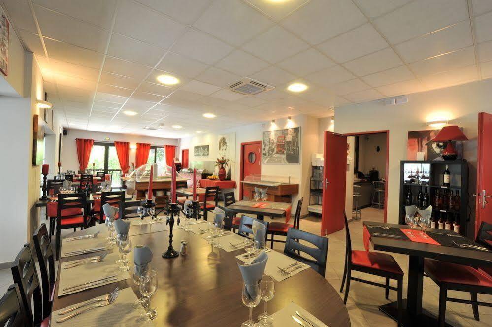Hotel Au Relais De Trans Draguignan Exteriér fotografie